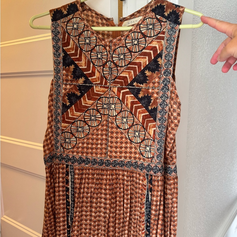 Doen Brown and Black Midi Dress - Picture 2 of 4